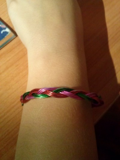 Pulsera trenzada - Ver en tama�o real